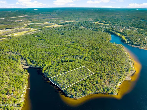 39 Lake Powell Dr, Panama City Beach, FL 32413