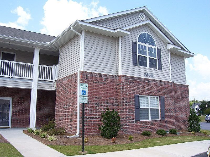1st image of 2404 D King Richard Ct
