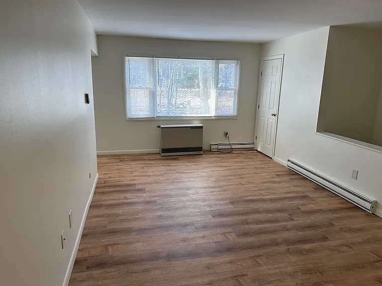 Forest Glen — Photo 19