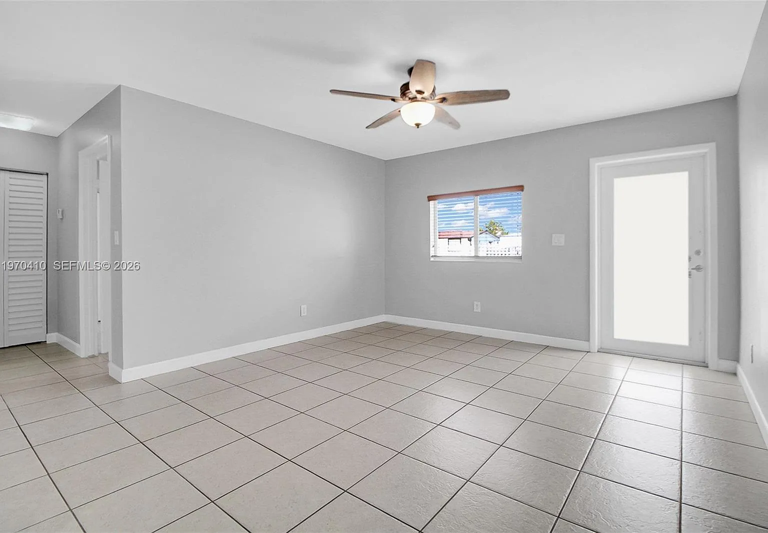 3 bed, 2.0 bath, $3,500 — Photo 4