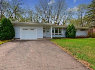 431 5th Ave NW, Cambridge, MN 55008