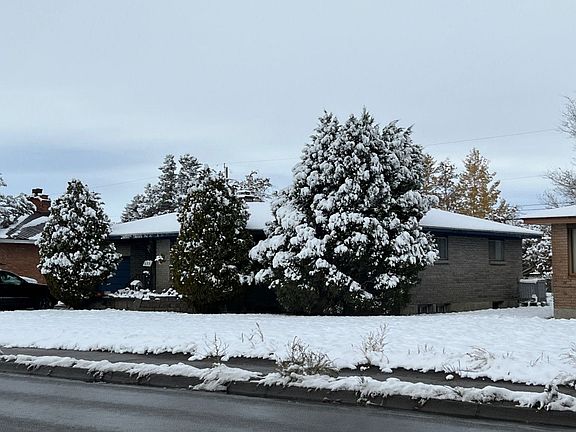 4th image of 635 E 17th St