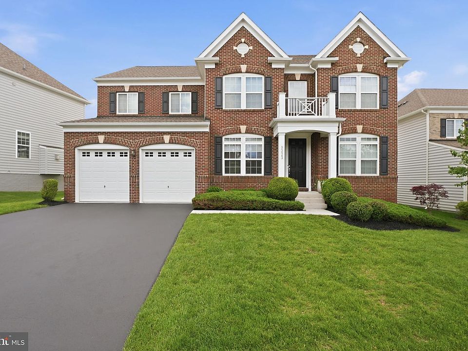 1st image of 9223 Clementine Ct