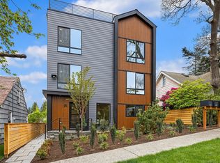 322 NW 47th St #C, Seattle, WA 98107