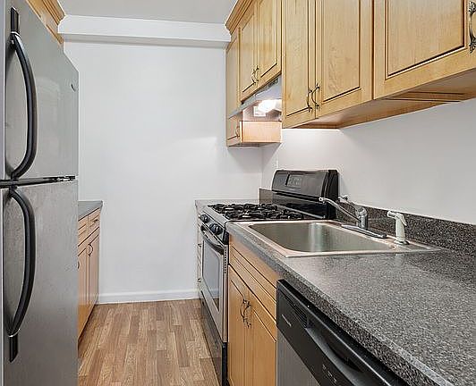 3rd image of 39-65 52nd St #7V