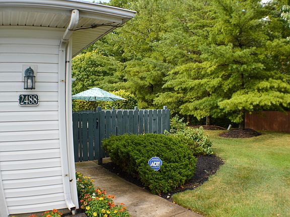 3rd image of 2488 Crystal Springs Dr