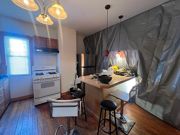 2nd image of 346 Faneuil St #2G