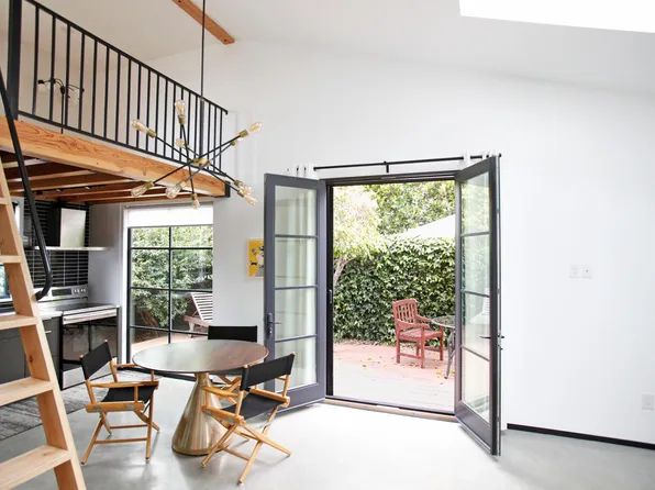 6345 Babcock Ave, North Hollywood, CA 91606