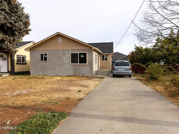 1006 Adams Ave, Toppenish, WA 98948