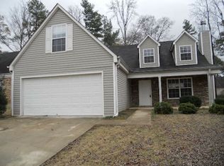 8211 Wynfield Dr, Jonesboro, GA 30238