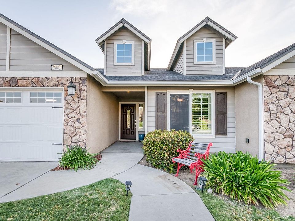 7441 N La Paz Ave, Fresno, CA 93722 MLS 594151 Zillow