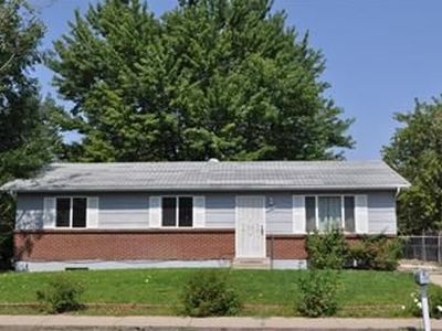 5555 Crown Blvd, Denver, CO, 80239