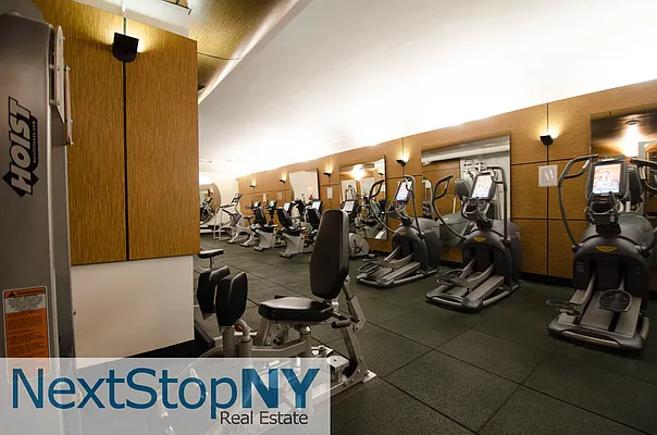 Rented by NextStopNY | media 30