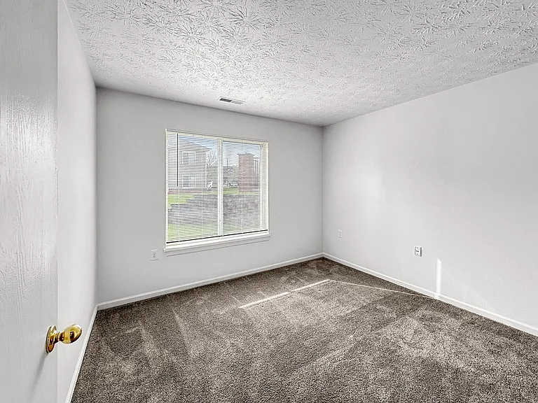 5370 Glenn Cross Rd — Photo 21