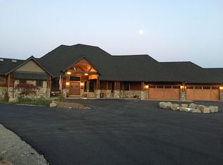 15357 S Springwater Rd, Oregon City, OR 97045