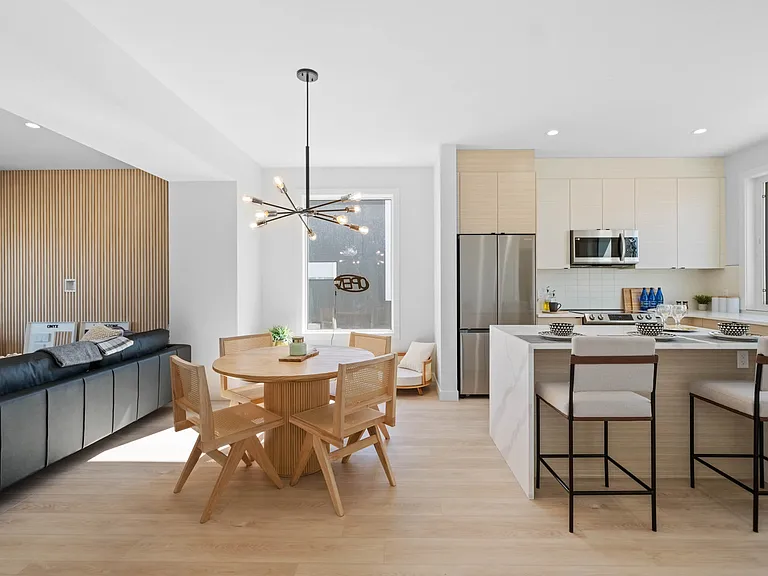 130 Element Dr NW — Photo 1