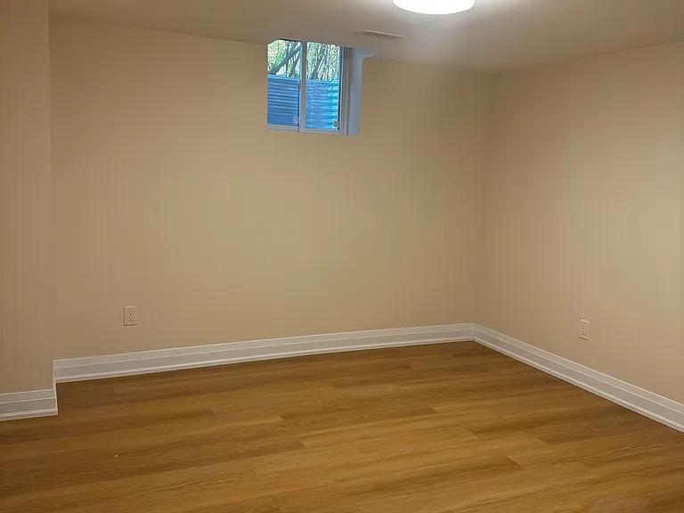 4029 Powderhorn Ct #BASEMENT — Photo 8