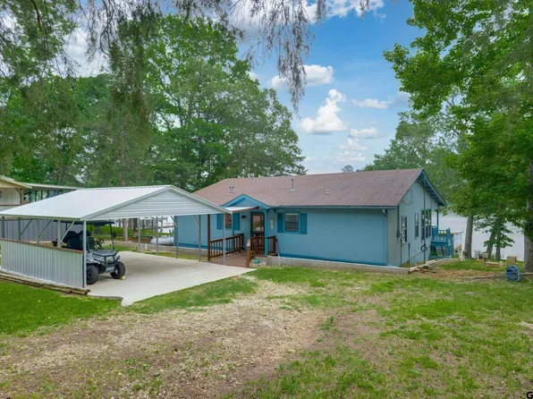 20 Waco Dr, Elkhart, TX 75839
