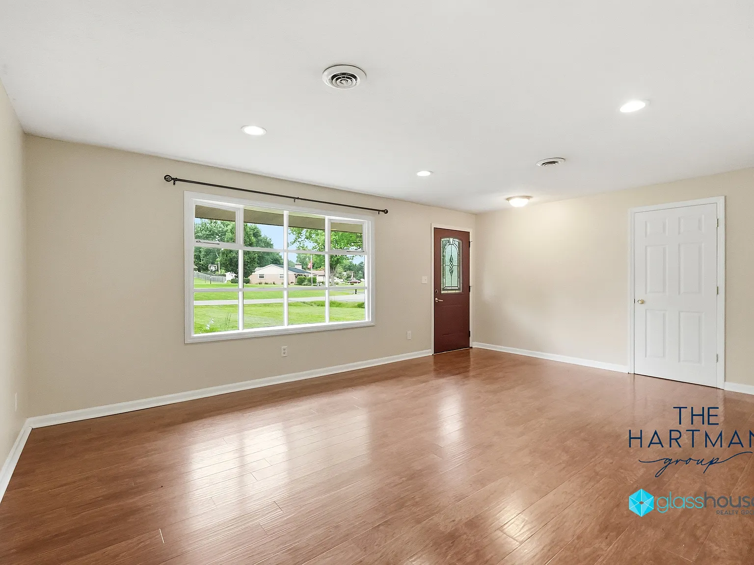3 bed, 1544 sqft, $2,195 — Photo 4