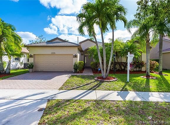 3rd image of 13204 NW 13th St