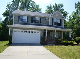 203 Whitethorn Ln, Greenville, SC 29607