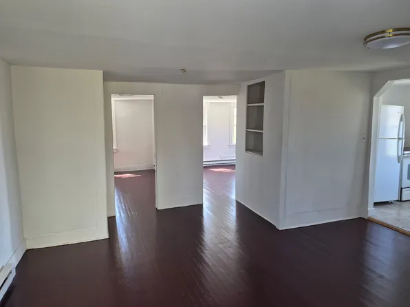 5 Red Mill Ln #5, Moodus, CT 06469