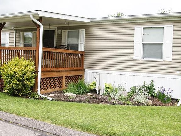 2nd image of 140 Brians Ct