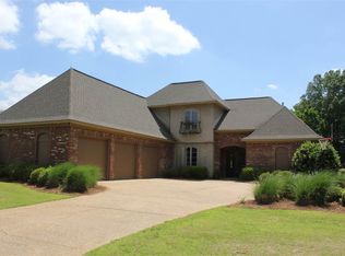 117 Carlton Blvd, Ridgeland, MS 39157