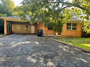 1206 Miami Dr, Longview, TX 75601