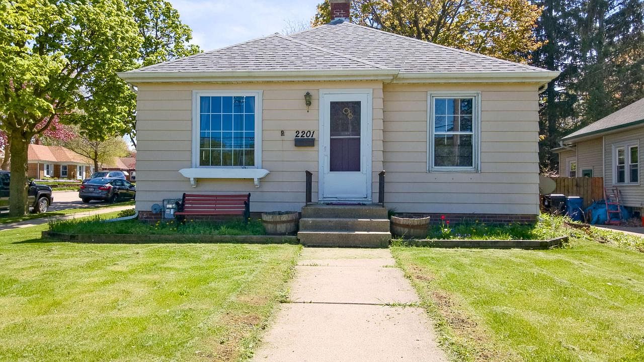 2201 Spring STREET, Racine, WI 53405 | Zillow