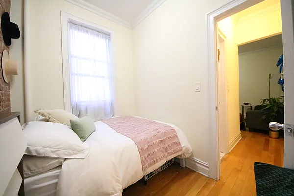 Rented by (Legacy) NY Quality Living Uptown | media 22