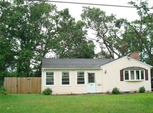 206 W Allen Ridge Rd, Springfield, MA 01118