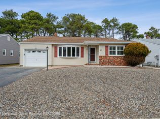 6 Littleton Rd, Toms River, NJ 08757