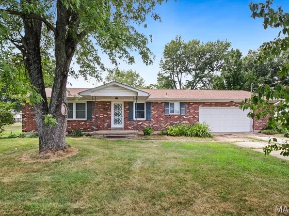 383 Vernon St, Sullivan, MO 63080