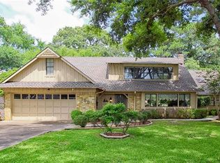 100 Monticello Ln, Bullard, TX 75757