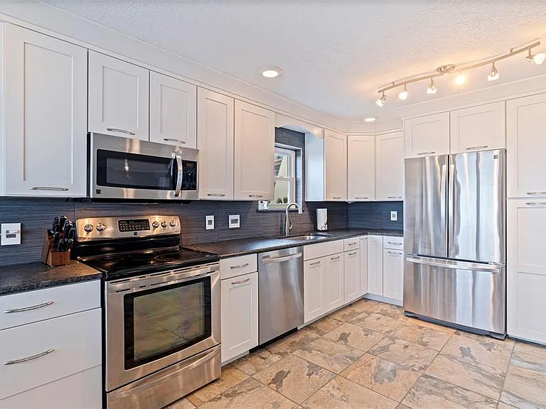 5000 Gulf Blvd #301 — Photo 16