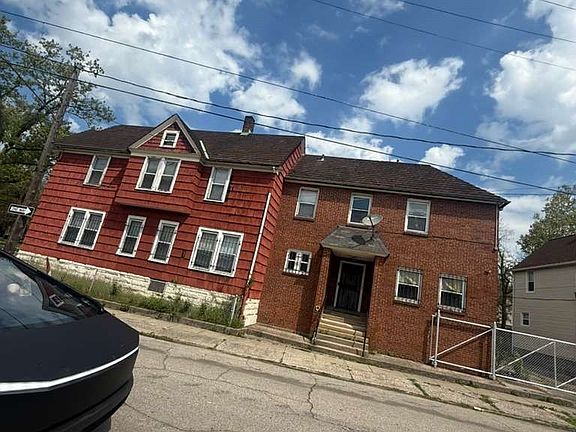 2nd image of 1261 E 71st St