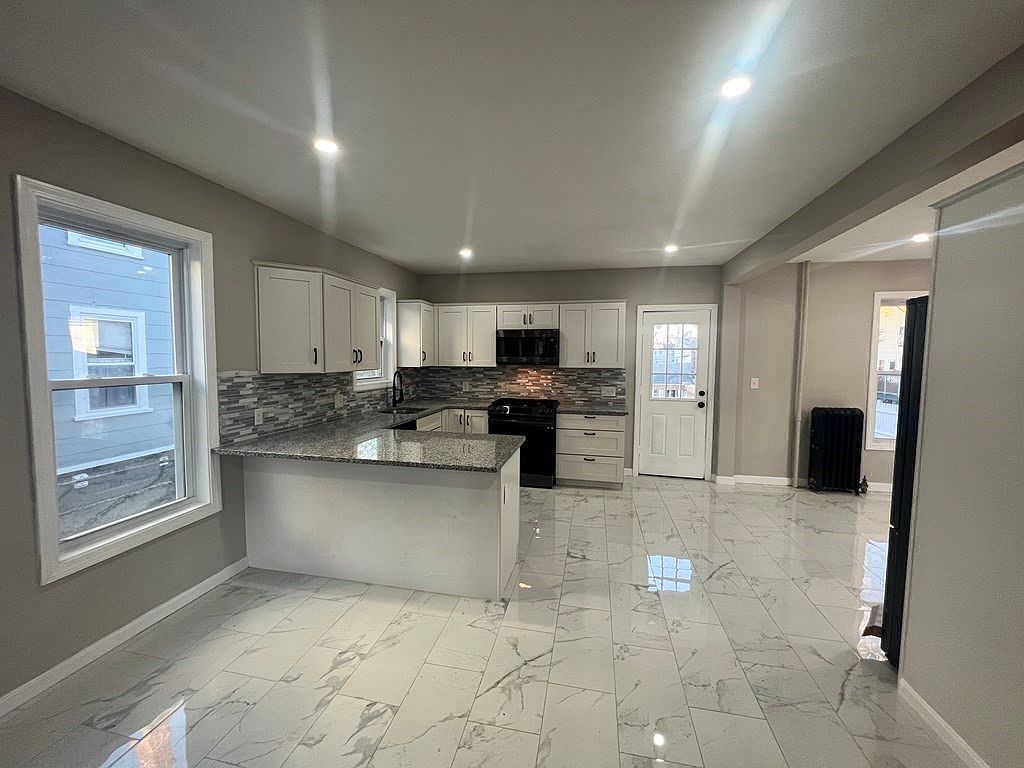 Dexter St, Haverhill, MA 01830 Zillow