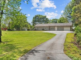 269 Stewart Dr SW, Calhoun, GA 30701