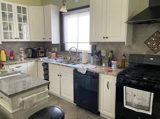 48 Queen St UNIT 1, Worcester, MA 01610