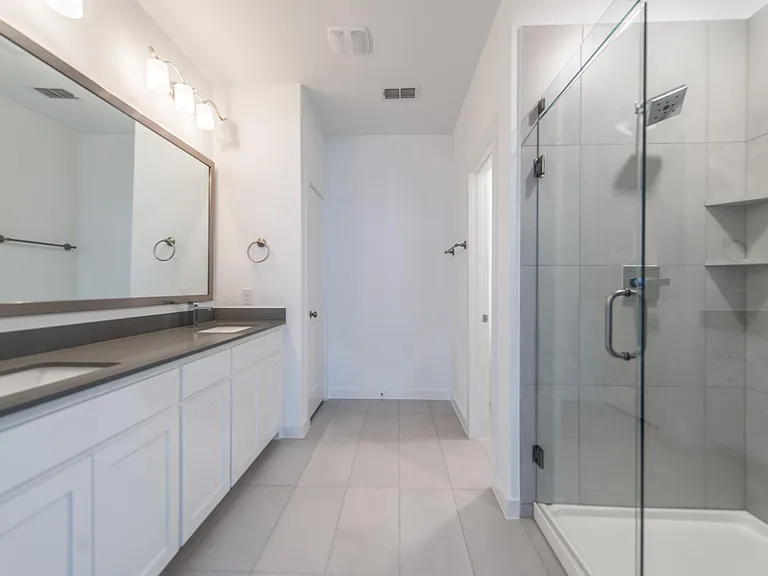 1540 Navasota Trl — Photo 11