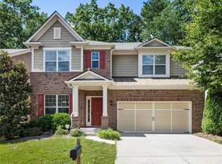 1075 Sterling Brooke Dr, Alpharetta, GA 30022