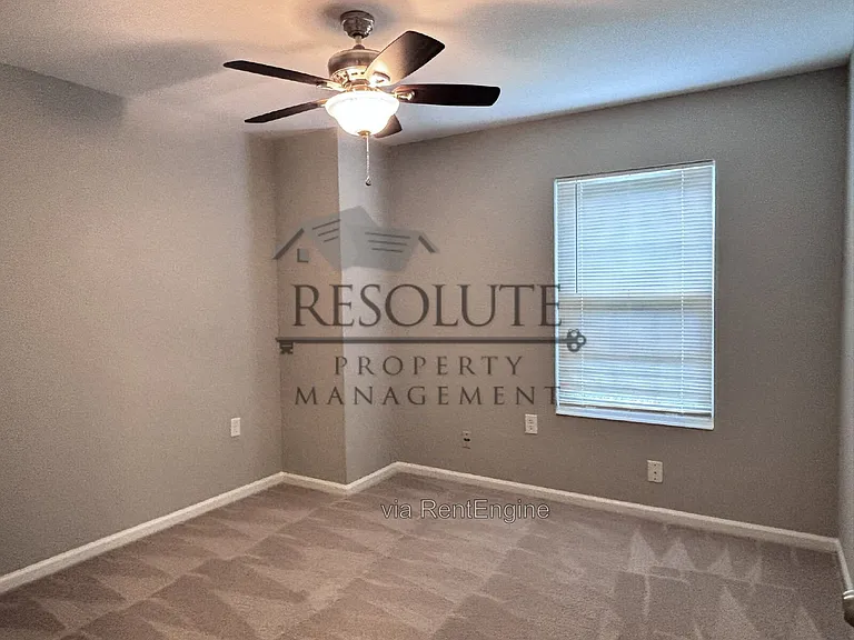 7825 Falcon Rest Cir — Photo 12