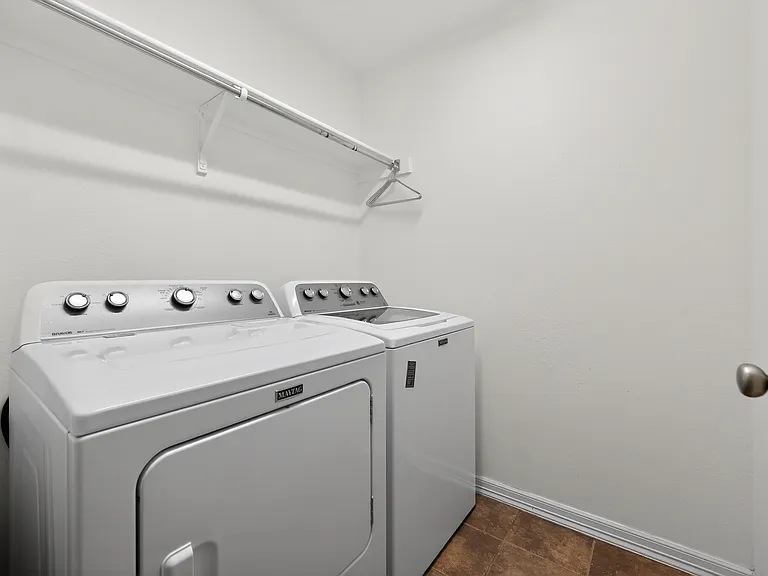 4308 Park Vista Trl — Photo 26