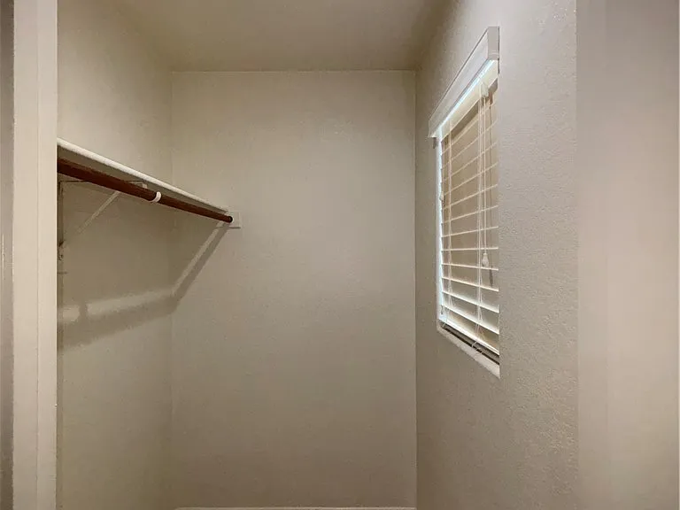 1265 Orchard View St — Photo 18