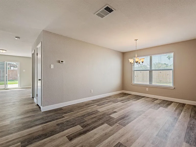 1809 Vanderhill Cv — Photo 8