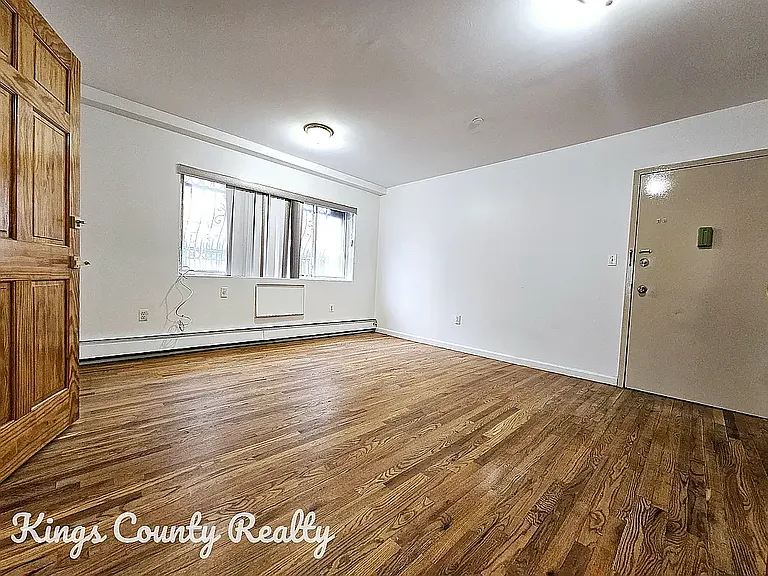 1 Ridgewood Pl #2B — Photo 1