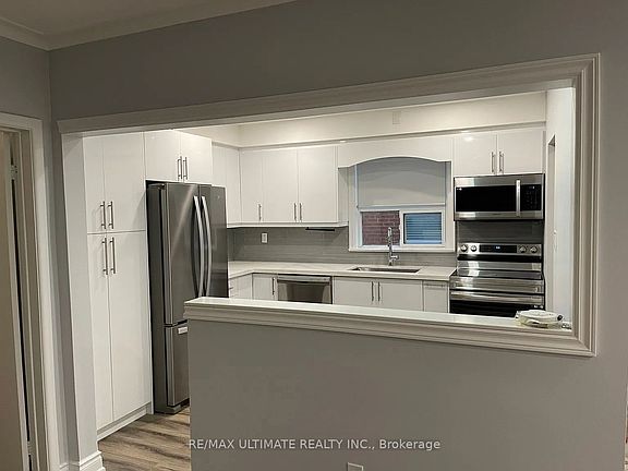 4th image of 749 Marlee Ave #2