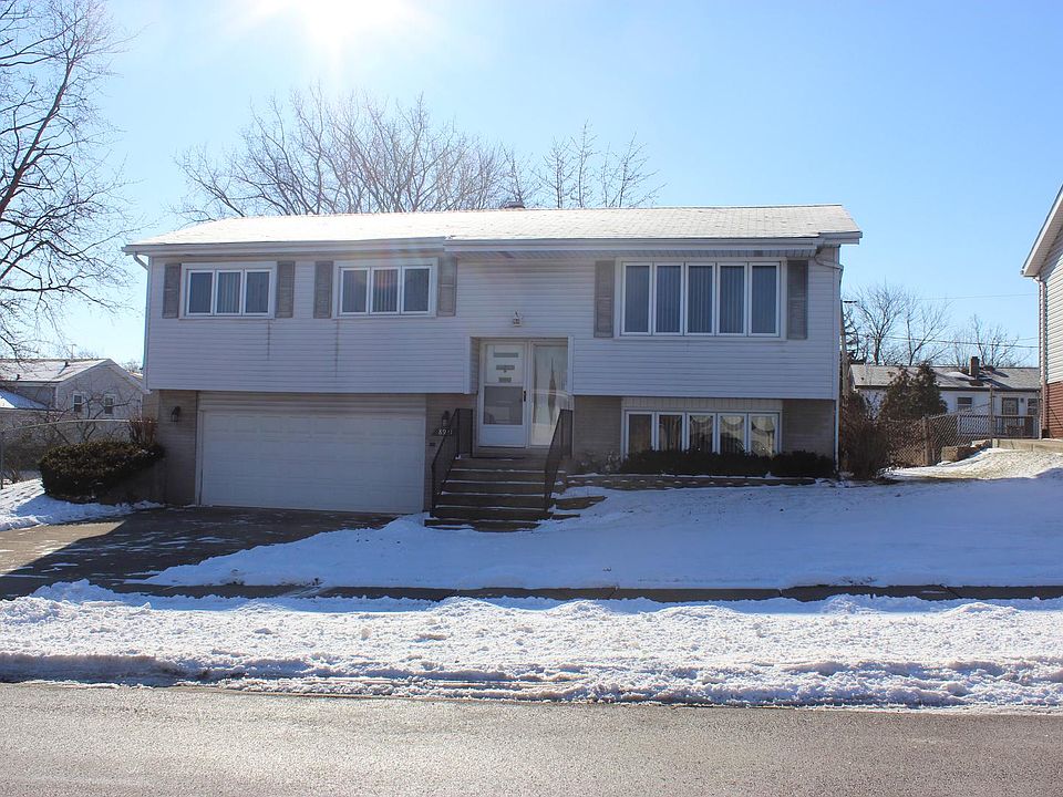 1st image of 8921 Barberry Ln