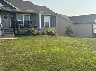 9433 Mossy Creek Way, Louisville, KY 40229